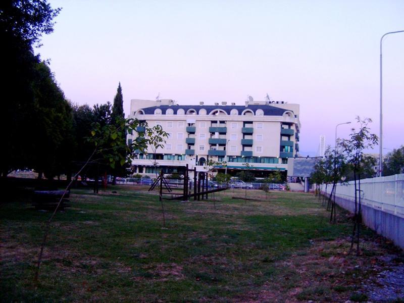 Apartment Sara Podgorica Eksteriør bilde